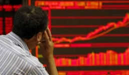 Chứng khoán đỏ “chói mắt” vì Nhân dân tệ và giá dầu